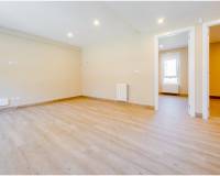 Venta - Planta baja - Madrid - Pavones