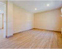Venta - Planta baja - Madrid - Pavones