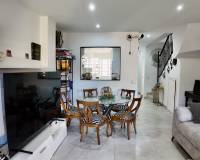 Venta - Villa - Estepona - Las Lomas